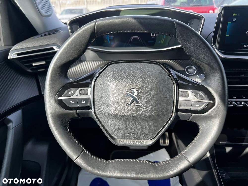 Peugeot 2008 - 25