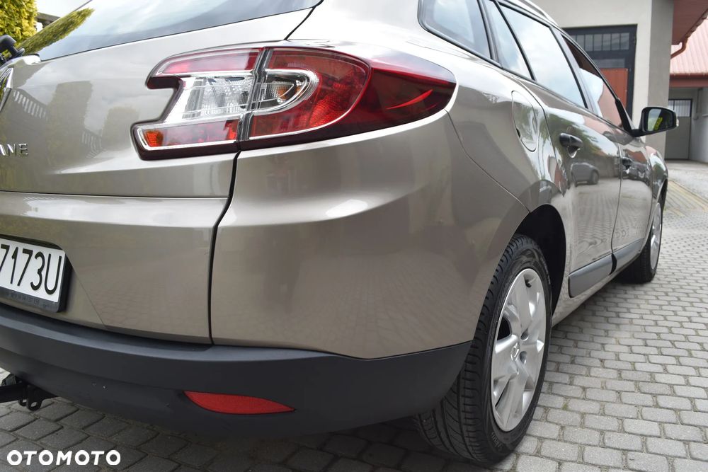 Renault Megane 1.6 16V Color Edition - 10
