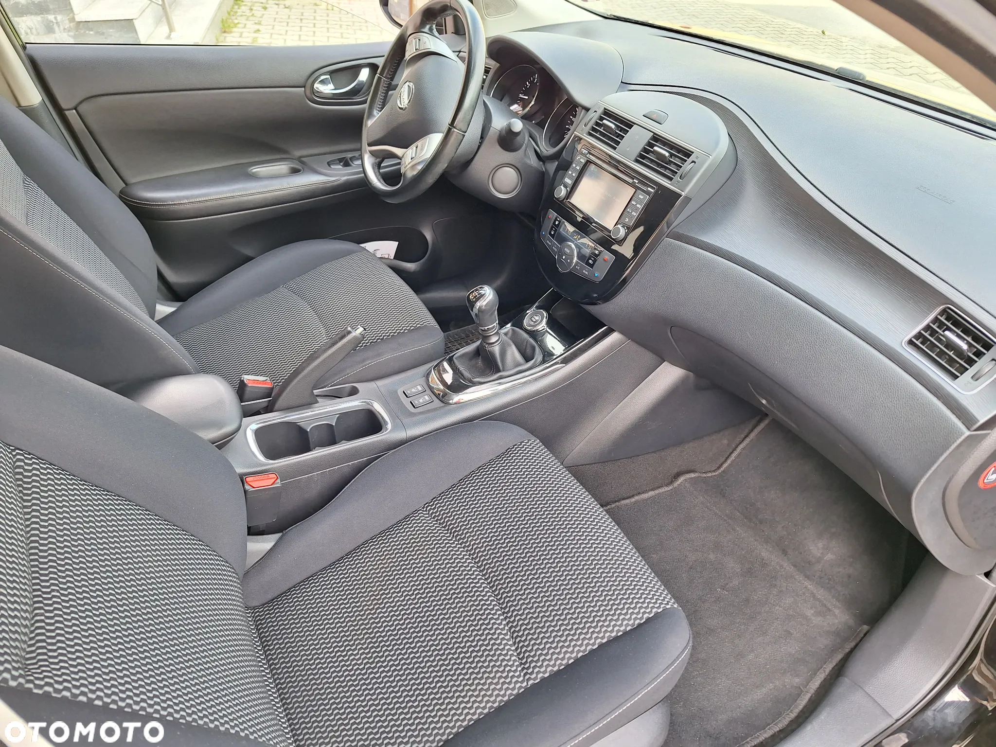 Nissan Pulsar 1.2 DIG-T Tekna - 12
