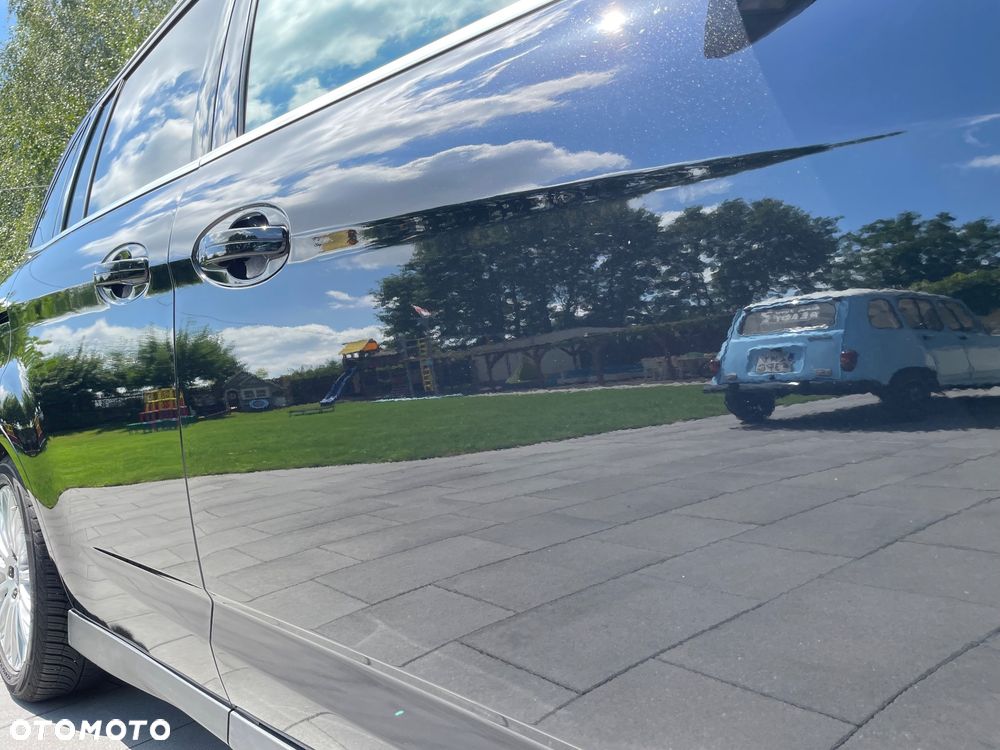 Ford Grand C-MAX - 17