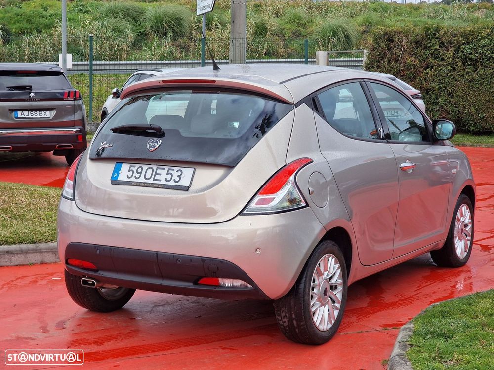 Lancia Ypsilon 1.2 S&S Platinum - 3