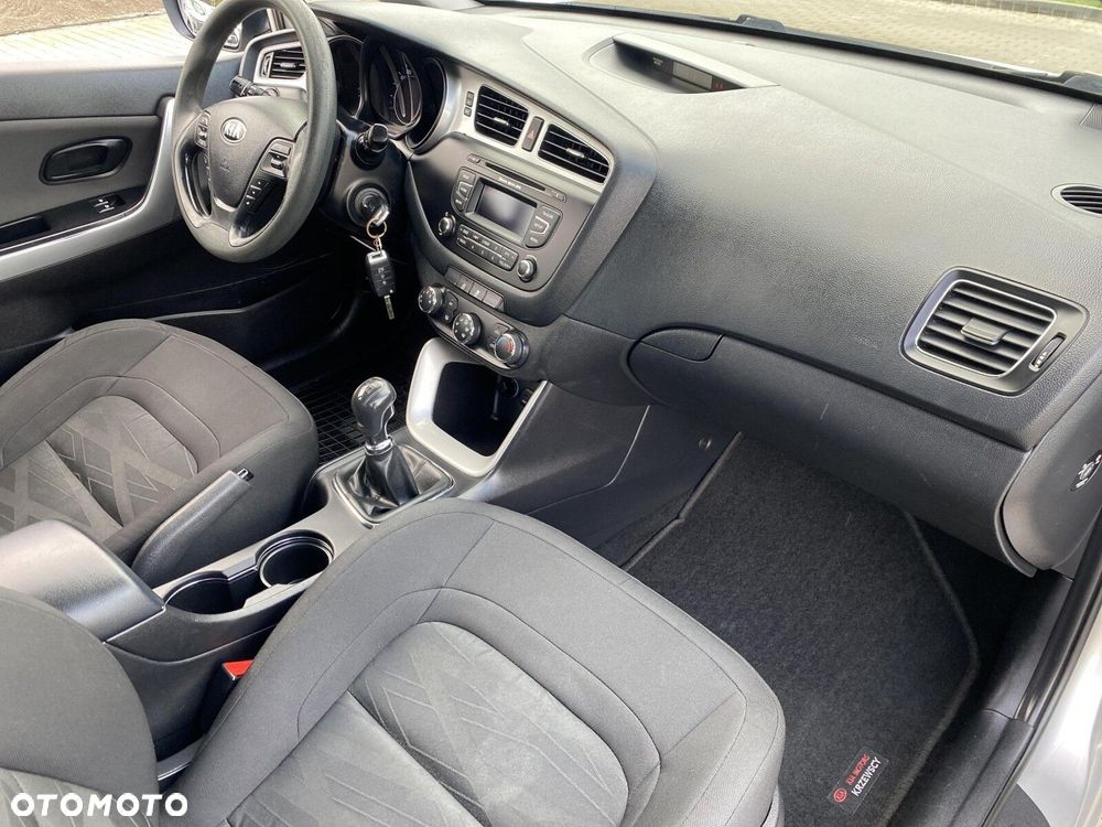 Kia Ceed - 14