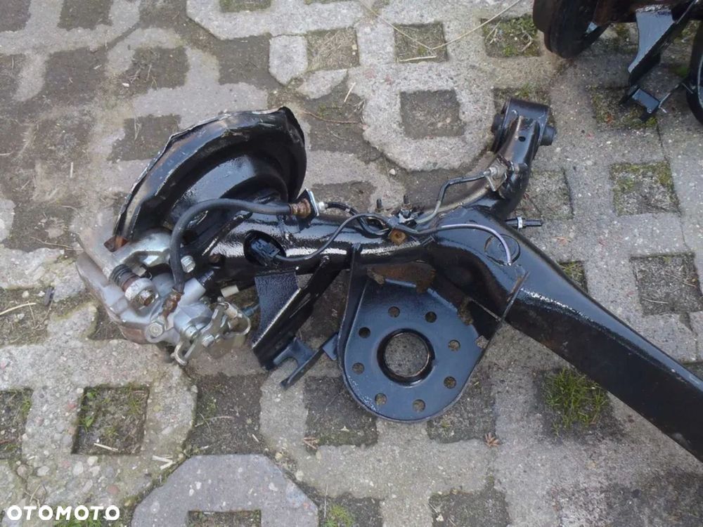 piasta łożysko abs tył toyota yaris I 1 II III wersja pod tarcze jak nowe - 3