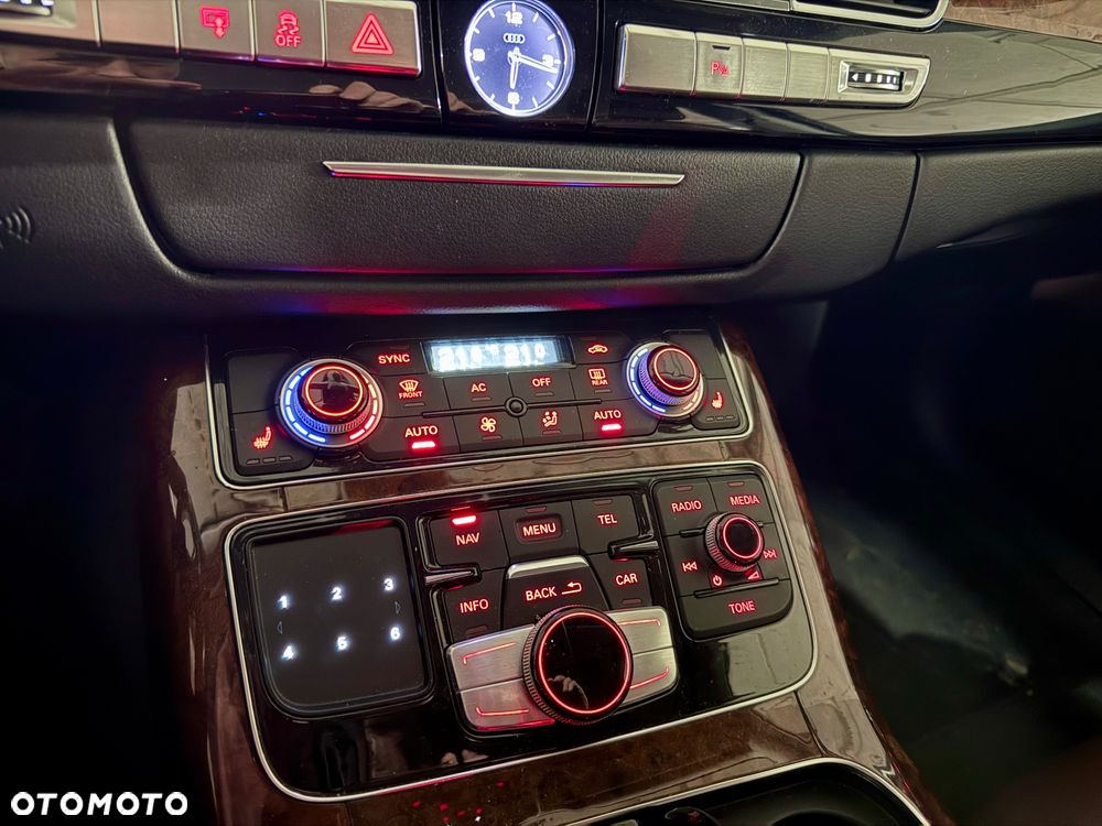 Audi A8 4.2 TDI DPF quattro tiptronic - 22