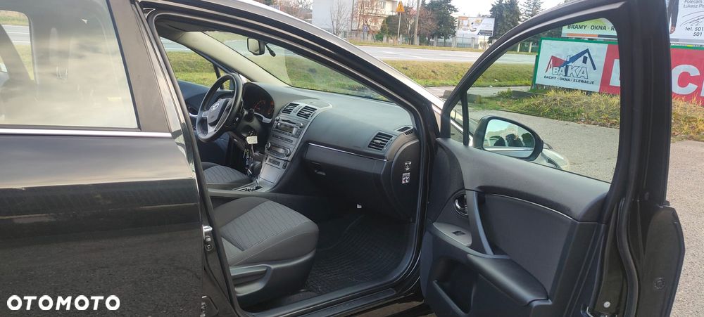 Toyota Avensis 1.8 Multidrive Edition - 12