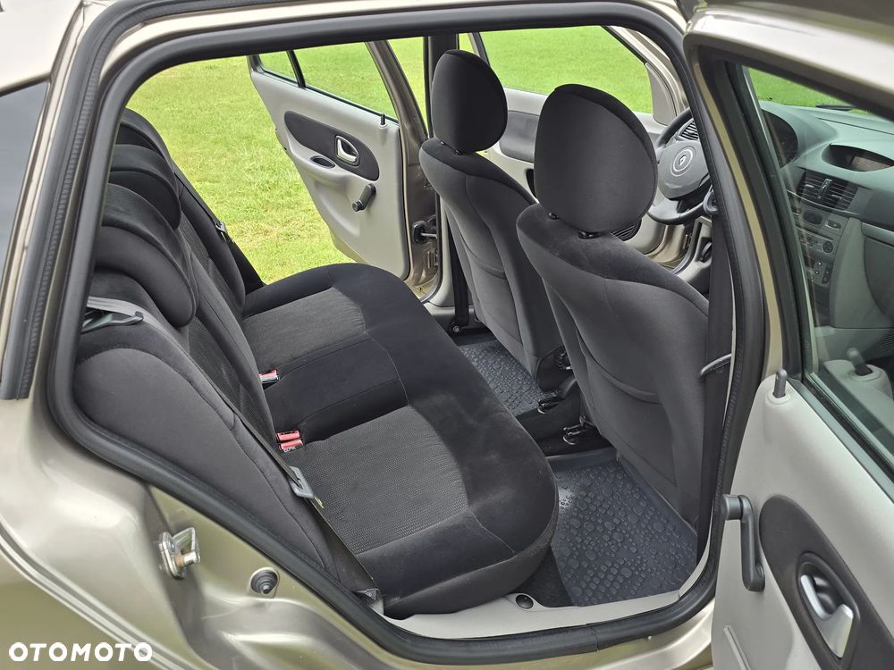 Renault Thalia 1.6 16V All Inclusive - 7