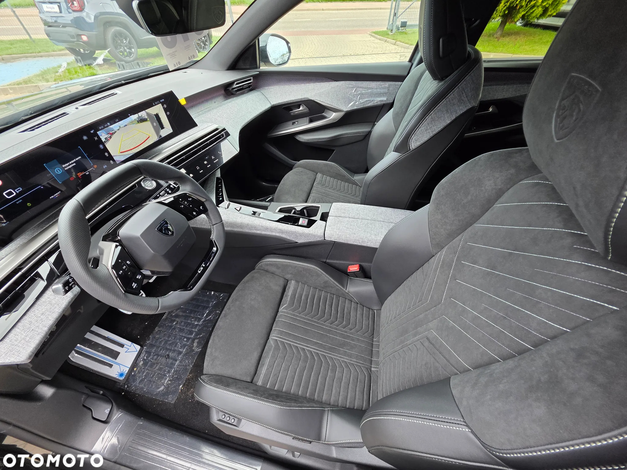 Peugeot 5008 1.2 PureTech mHEV GT S&S e-DCS6 - 9