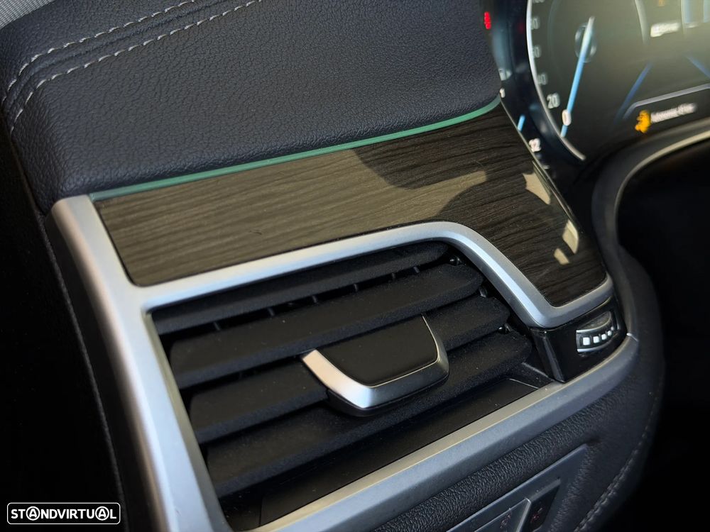 BMW 740 e iPerformance - 14