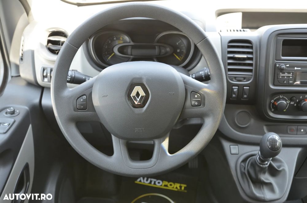 Renault Trafic ENERGY dCi 125 Spaceclass - 11