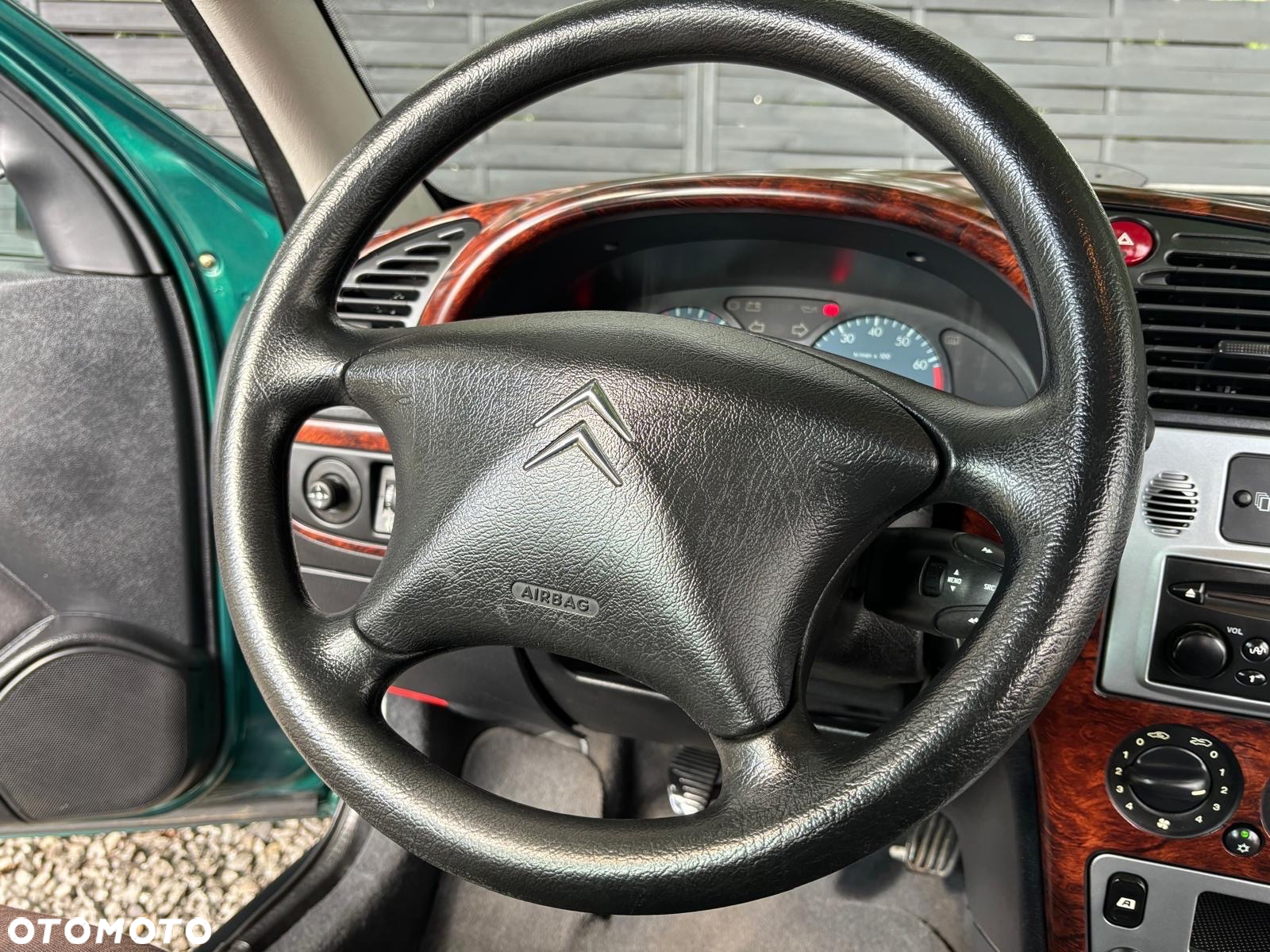 Citroën Xsara 1.4i Prestige - 14