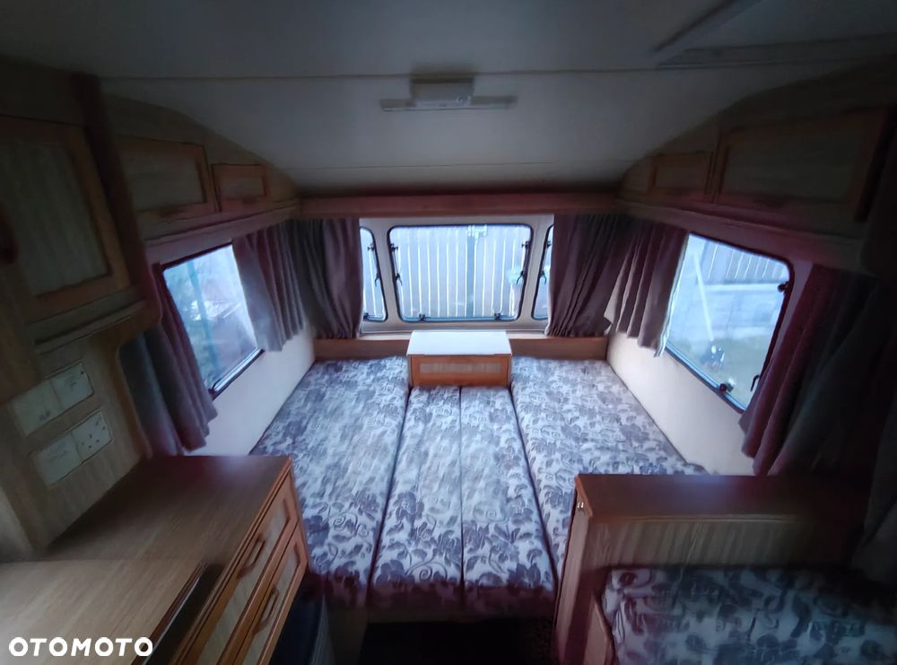 Elddis Crown Sovereign - 26