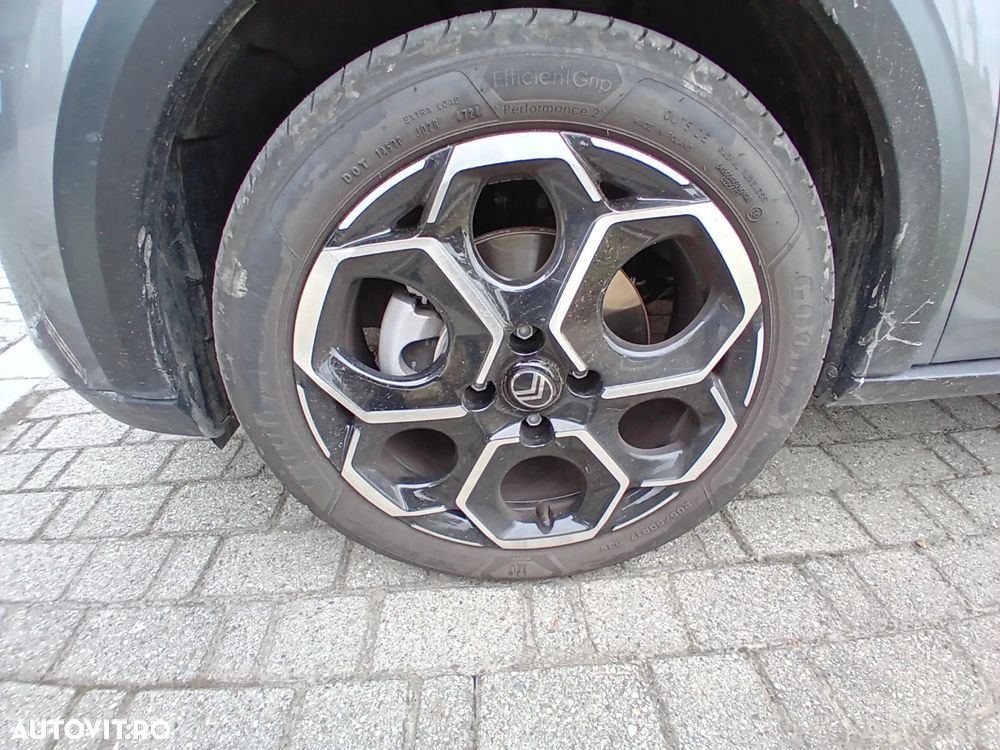 Citroën C3 1.2 PureTech 100 S&S BVM6 MAX - 23