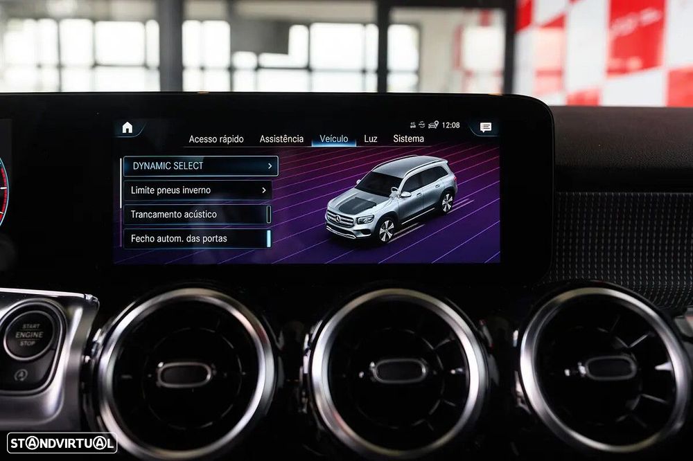 Mercedes-Benz GLB 200 d - 40
