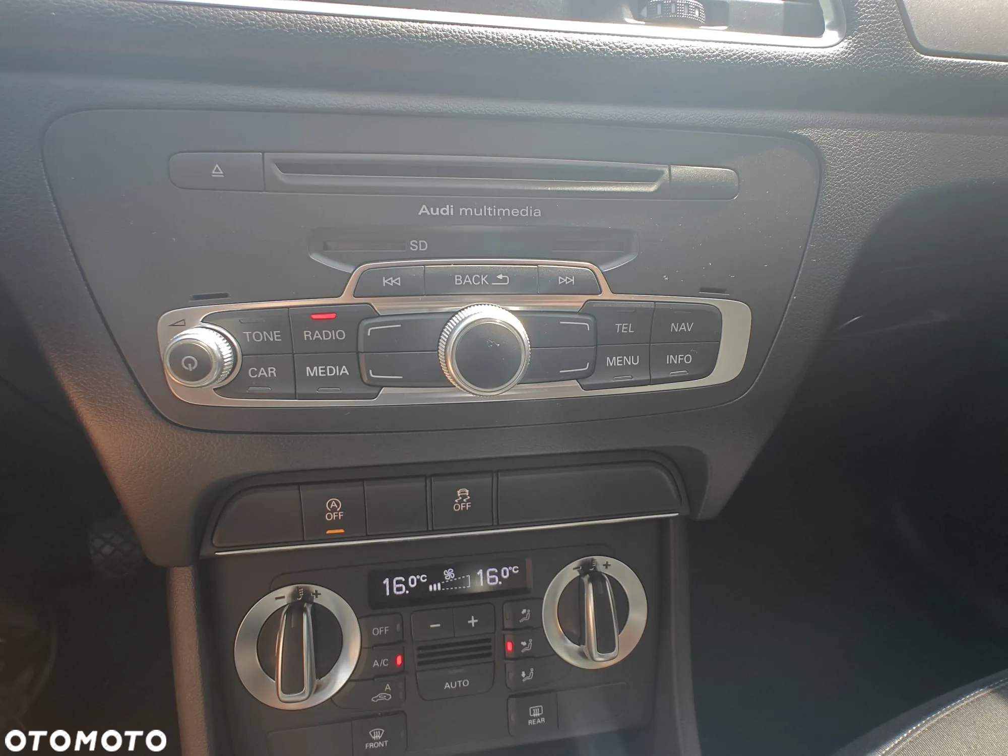 Audi Q3 - 18