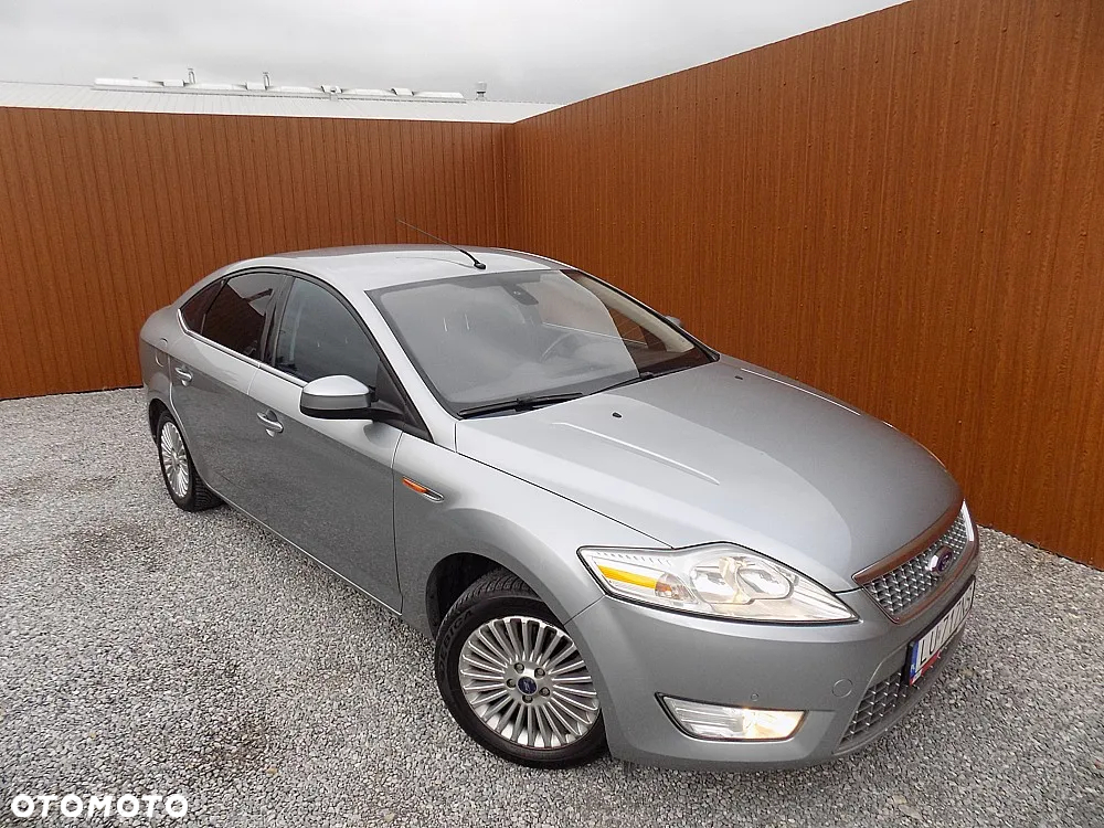 Ford Mondeo Turnier 2.0 Flexifuel-LPG Titanium - 2