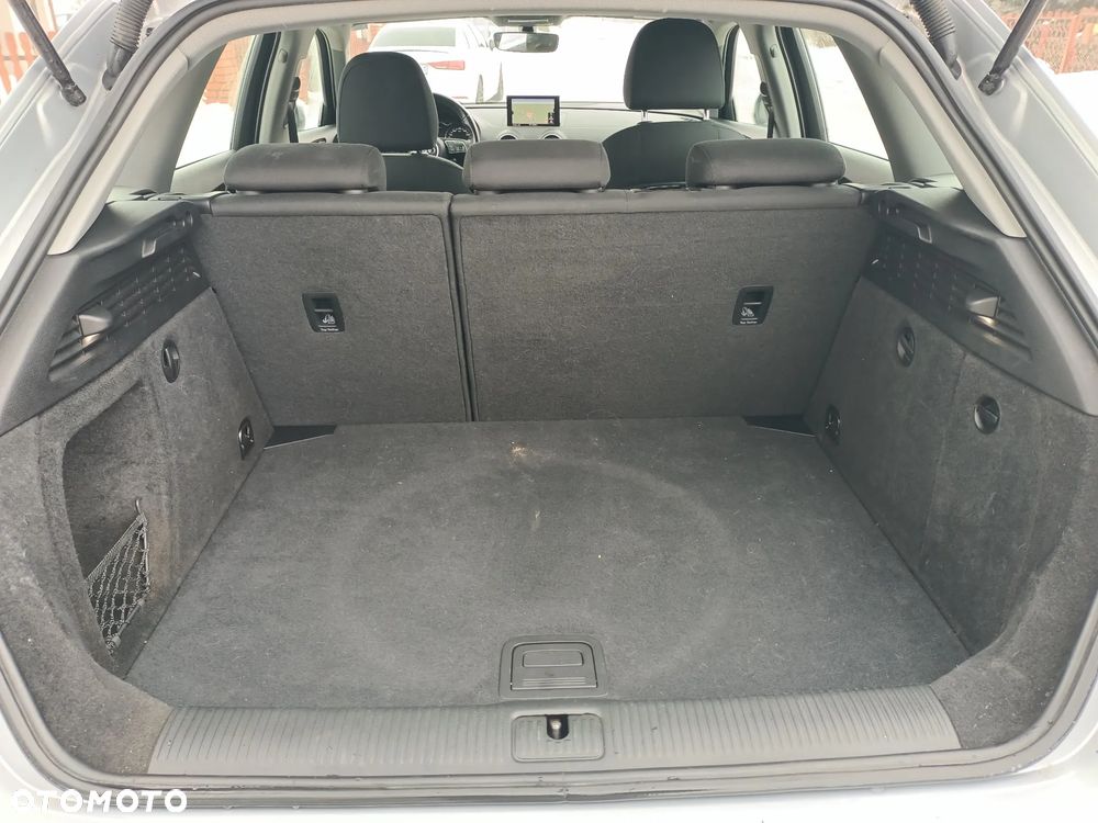 Audi A3 Sportback 35 TDI S tronic - 15