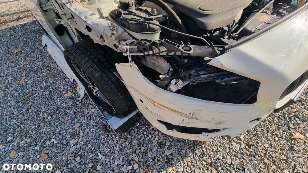 Mercedes-Benz Klasa A 180 7G-DCT AMG Line - 24