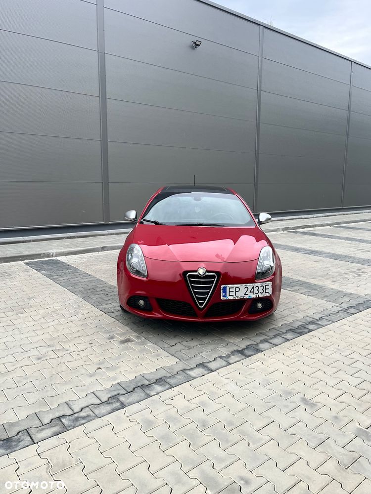 Alfa Romeo Giulietta 2012 photo 3