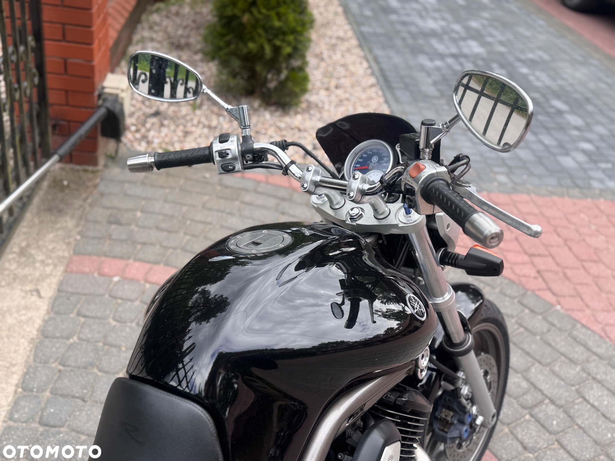 Yamaha BT - 15