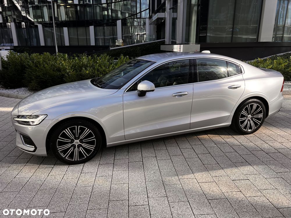 Volvo S60 2021 photo 2