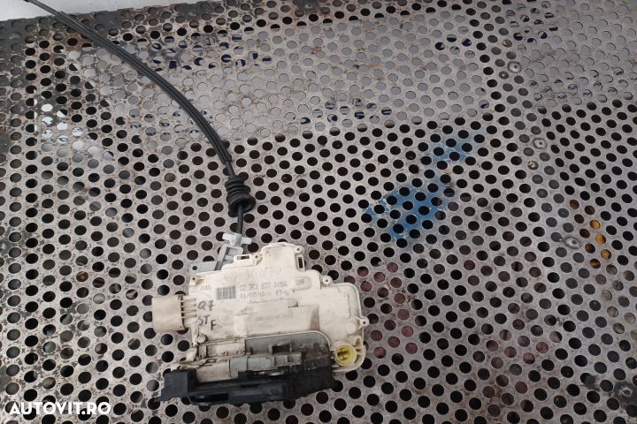 Broasca usa fata stanga Audi Q7 4L [facelift] [2008 - 2015] Crossover - 2