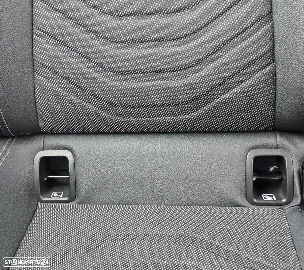 Mercedes-Benz A 200 Progressive Aut. - 23