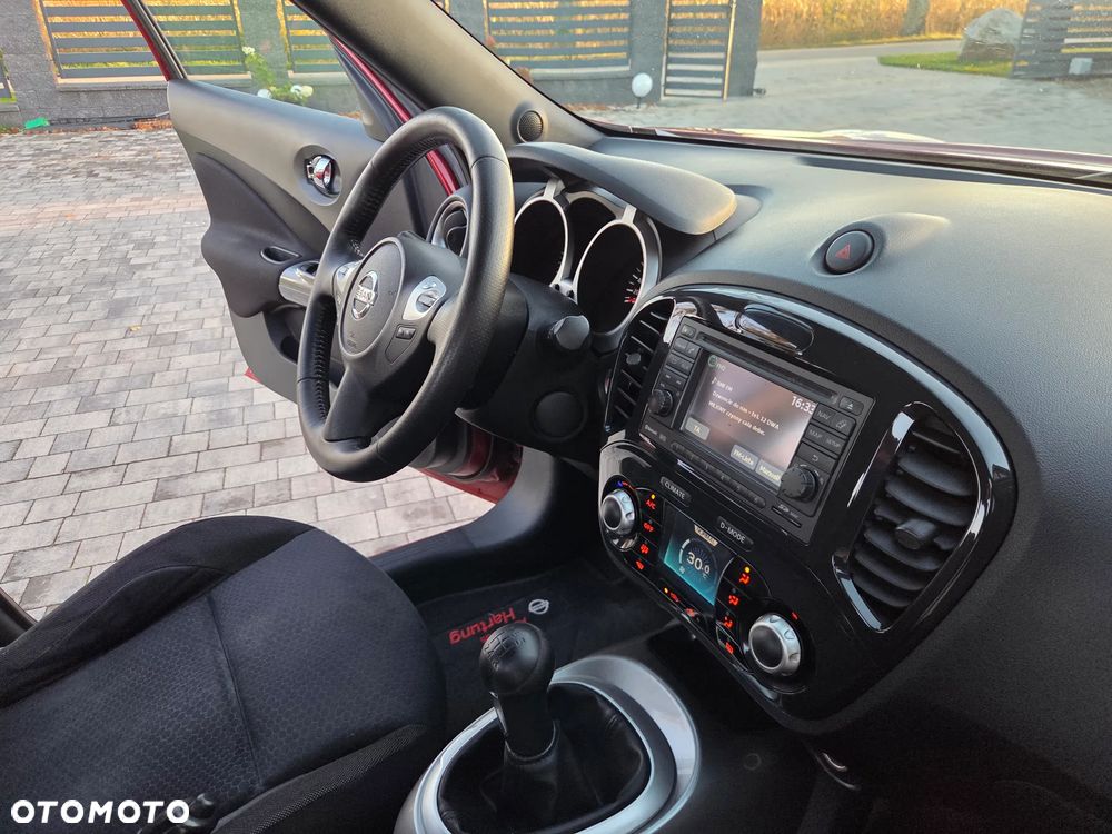 Nissan Juke 1.6 DIG-T Tekna - 19
