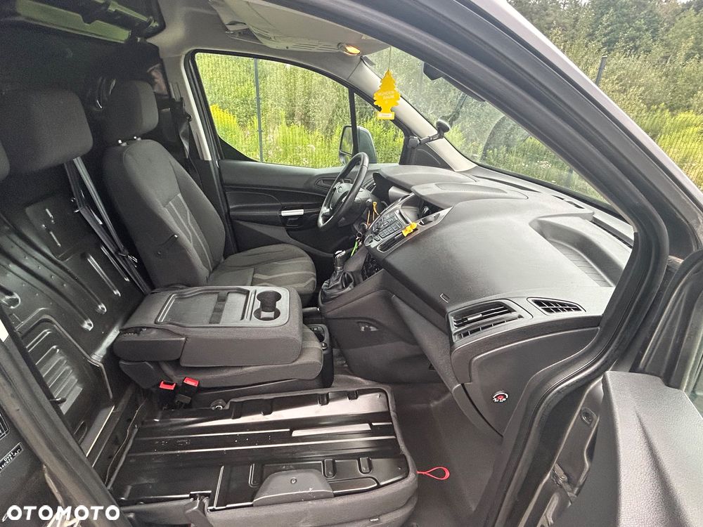 Ford Transit Connect - 8