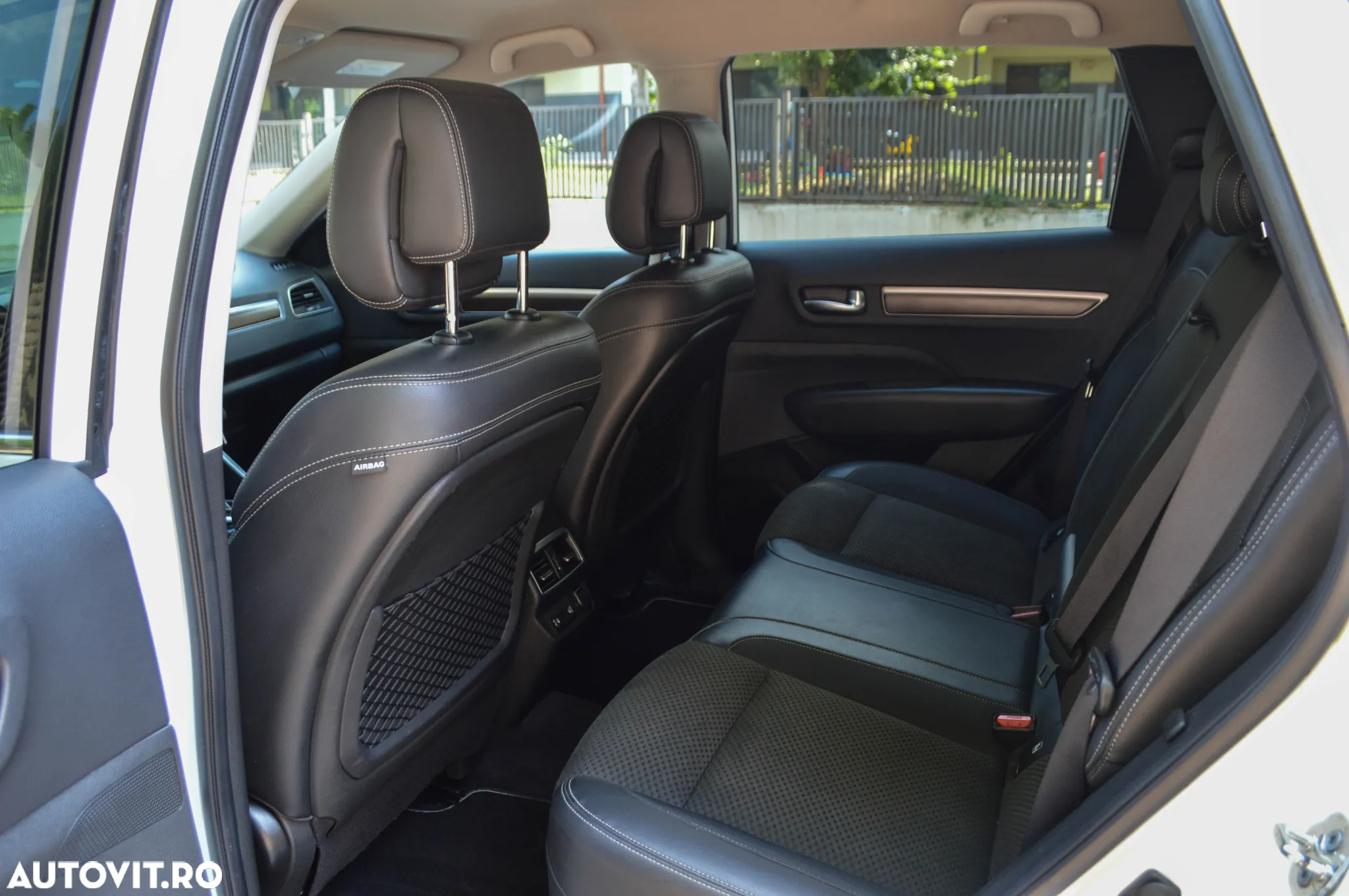 Renault Koleos ENERGY dCi 175 X-tronic 4WD INTENS - 7