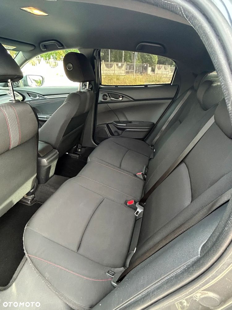 Honda Civic 1.0 T Comfort Sport Line - 17