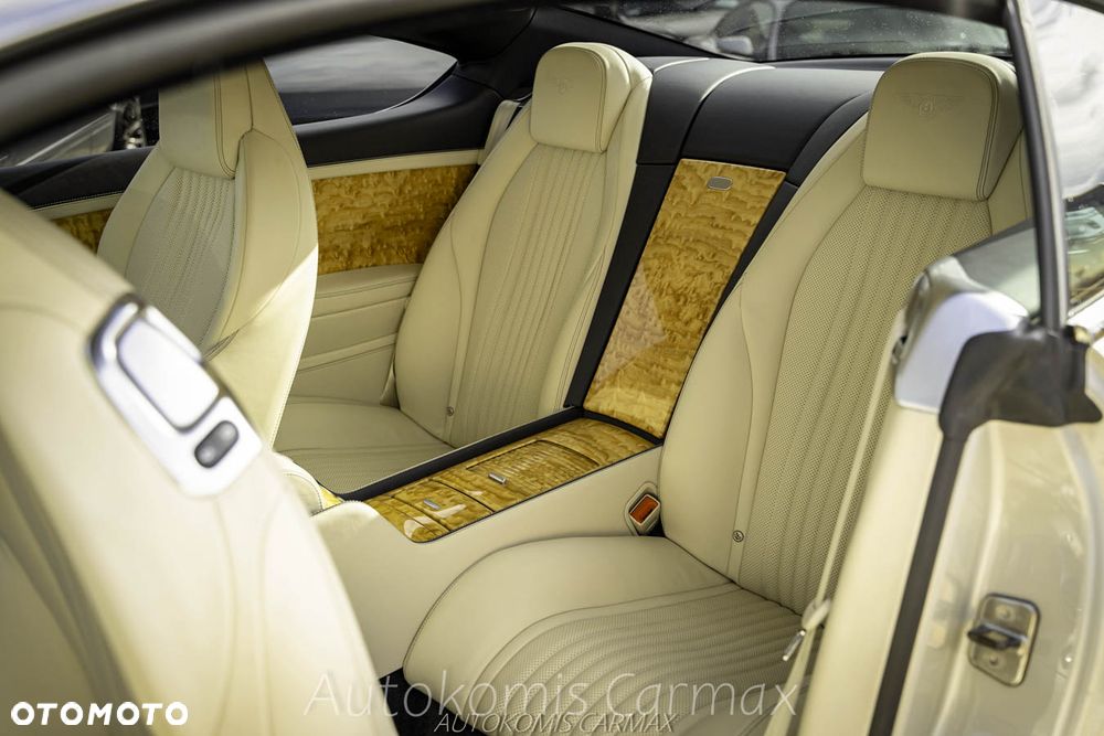 Bentley Continental GT - 23