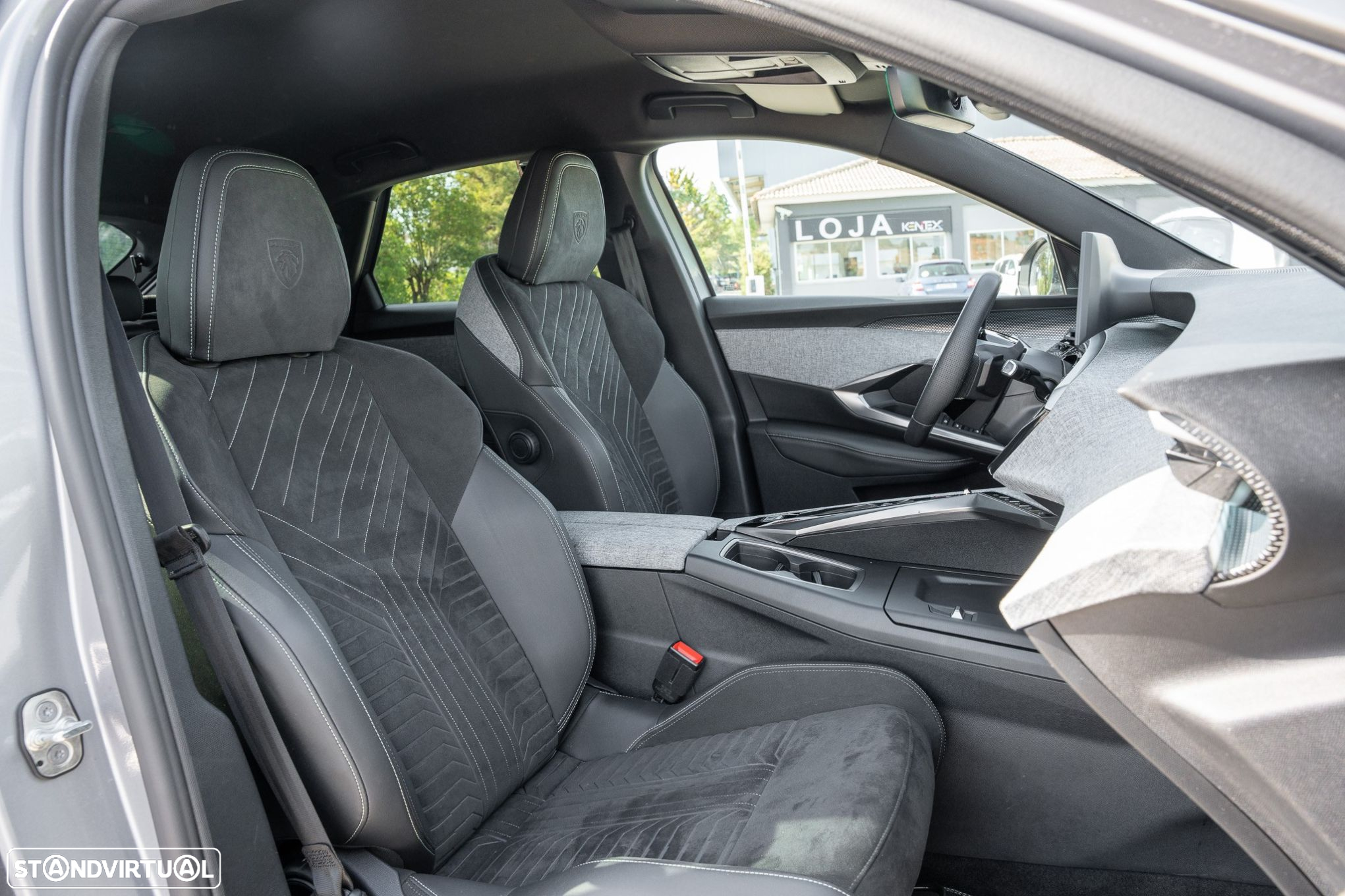 Peugeot 3008 1.2 Hybrid GT e-DCS6 - 18