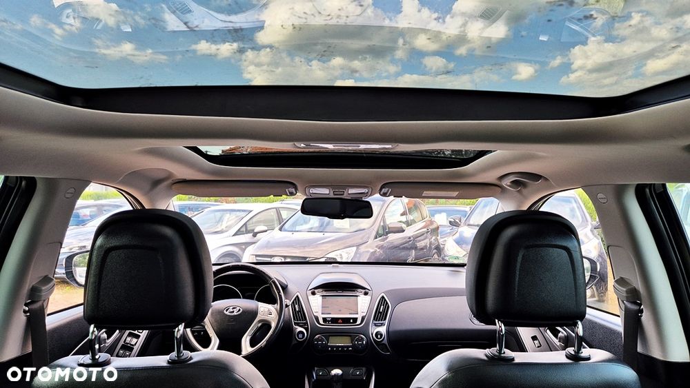 Hyundai ix35 2.0 4WD Premium - 32
