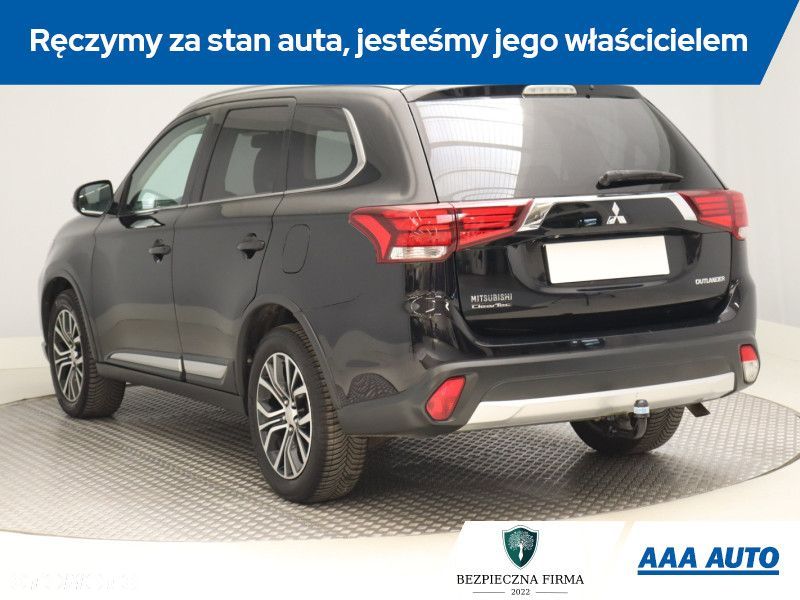 Mitsubishi Outlander - 6