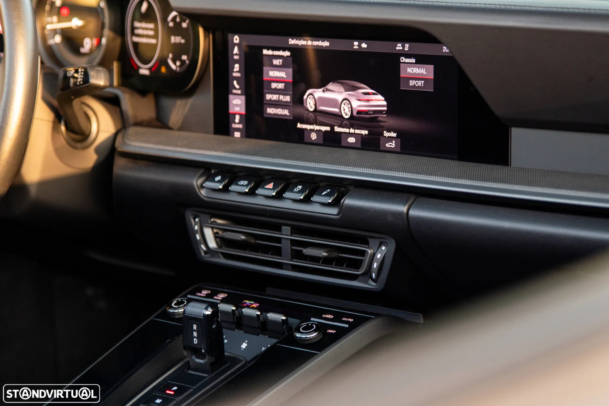 Porsche 911 (992) Carrera 4S Cabriolet PDK - 24