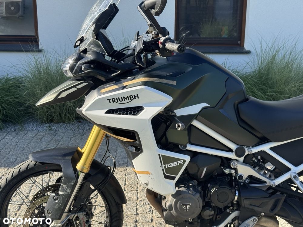 Triumph Tiger - 16