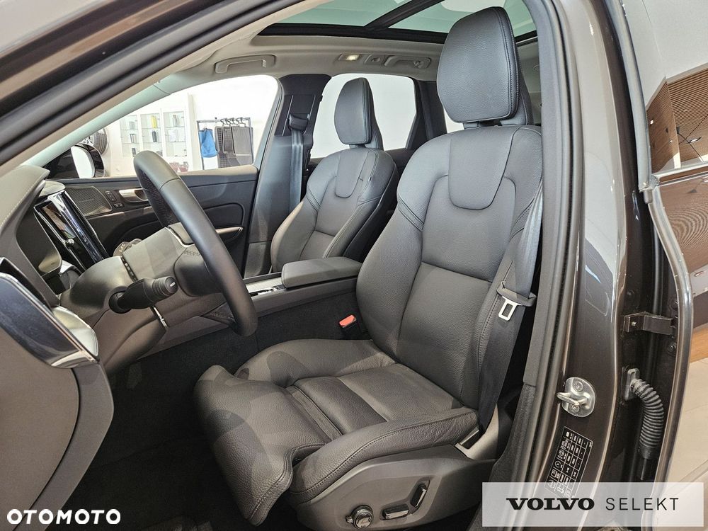 Volvo XC 60 - 12