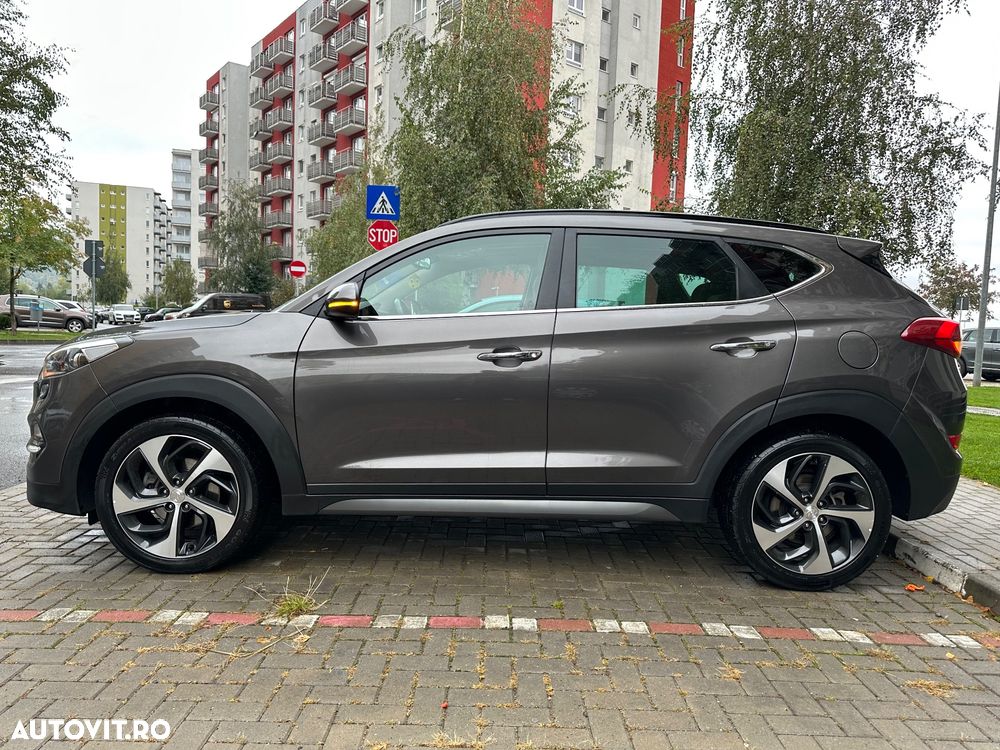 Hyundai Tucson blue 1.7 CRDi 2WD DCT Premium - 29