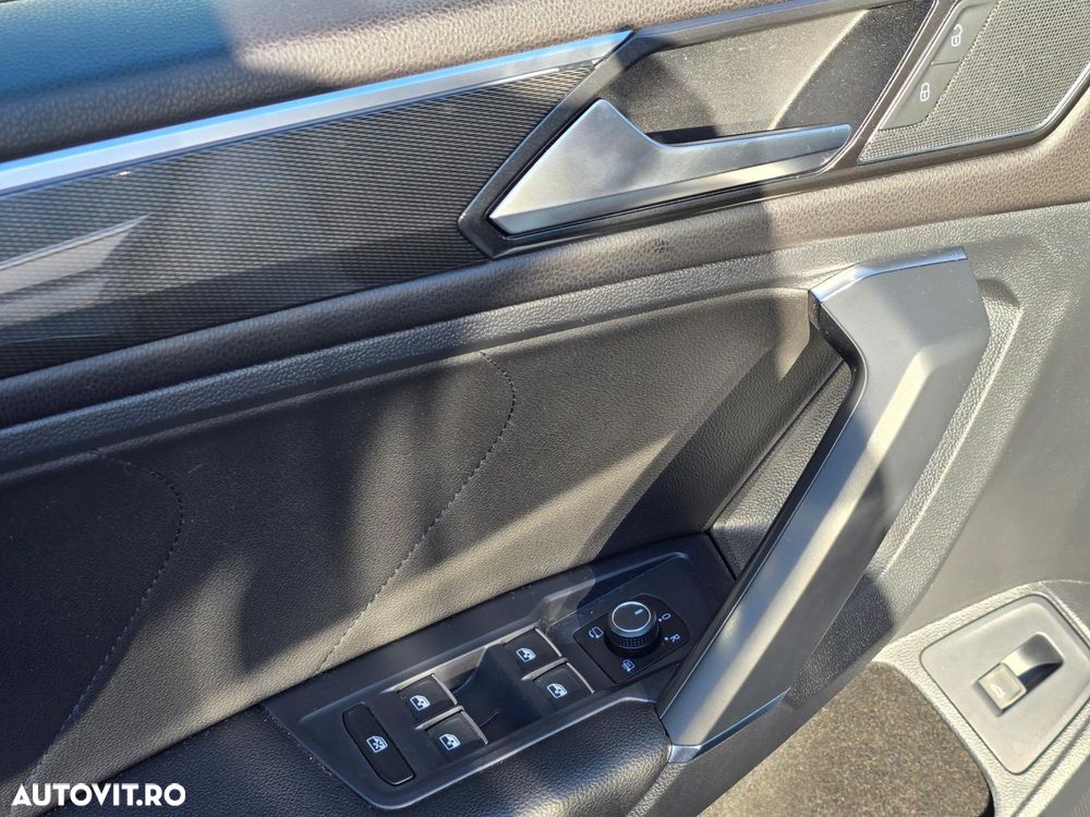 Volkswagen Tiguan - 9