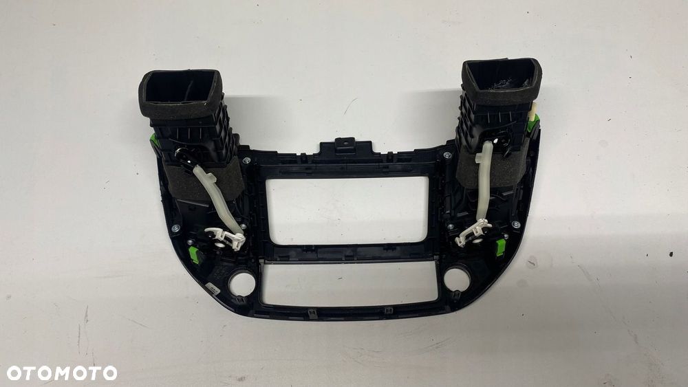 HYUNDAI TUCSON II KRATKA NAWIEWU RAMKA RADIA KONSOLA 15-18 - 3