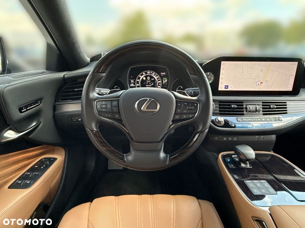 Lexus LS - 25