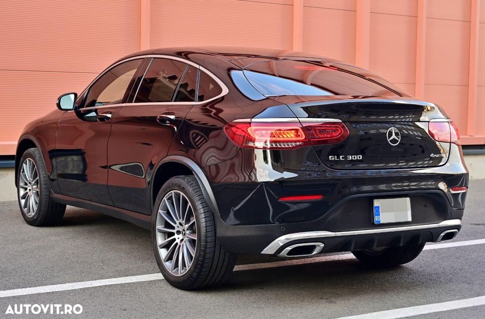 Mercedes-Benz GLC Coupe 300 4MATIC - 3