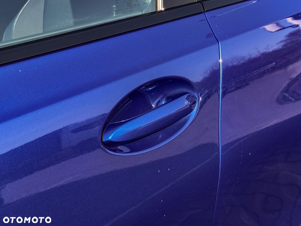 BMW Seria 3 320d xDrive mHEV sport - 9