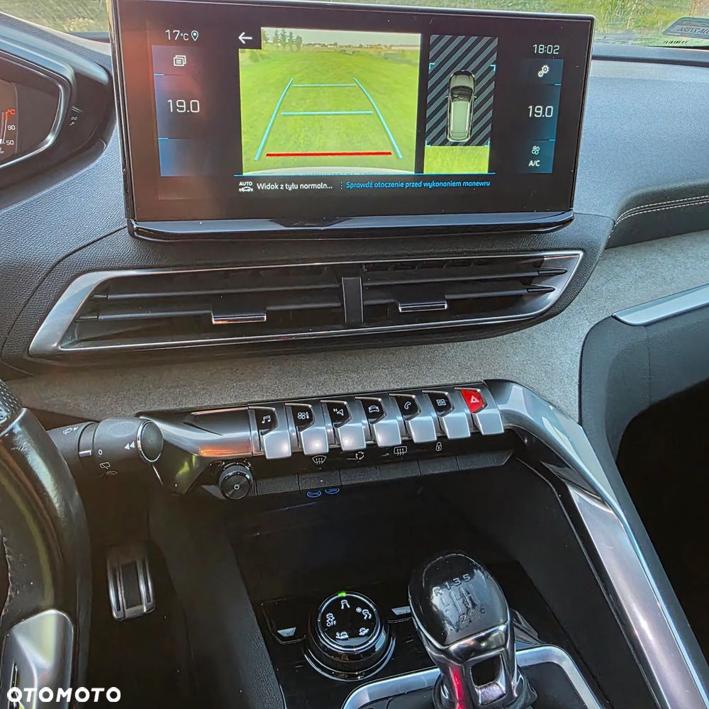 Peugeot 3008 1.2 PureTech GT S&S - 14