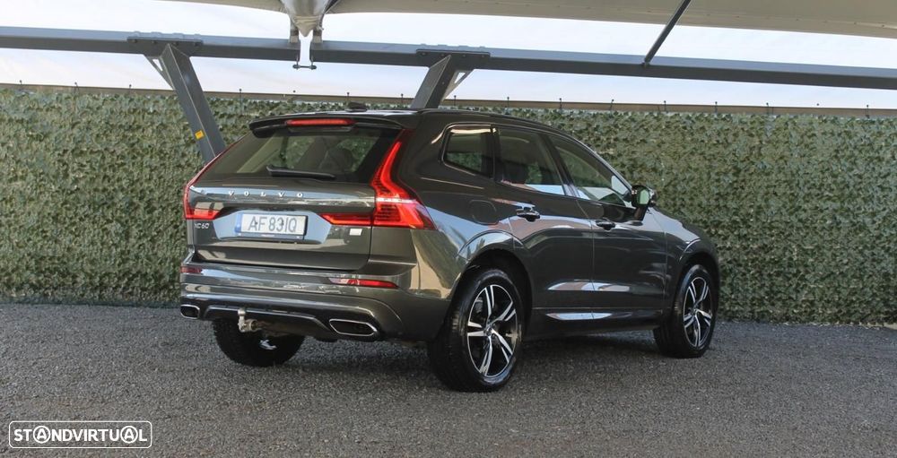 Volvo XC 60 2.0 T6 PHEV R-Design AWD - 3