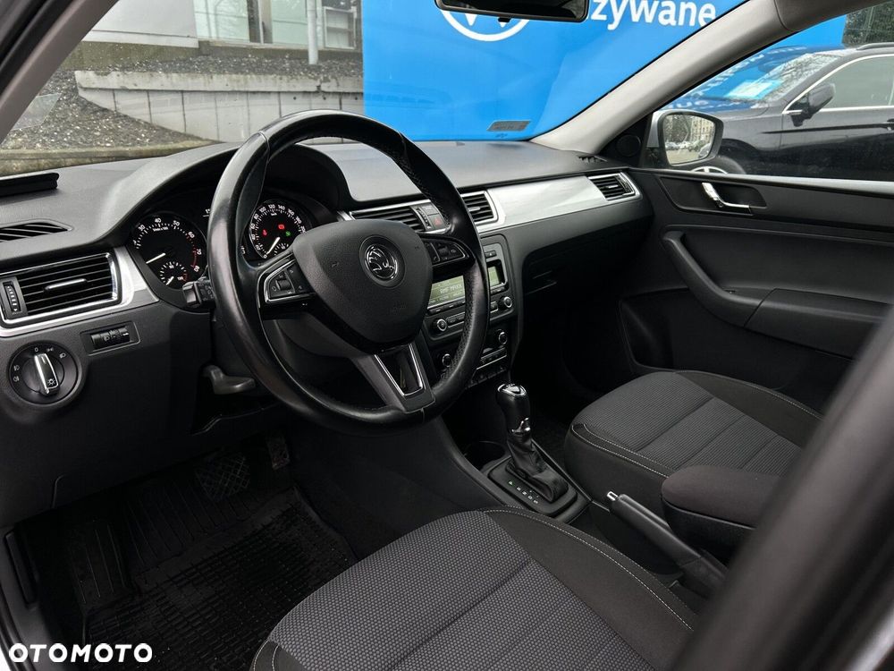 Skoda RAPID Spb 1.4 TSI Elegance Max DSG - 9