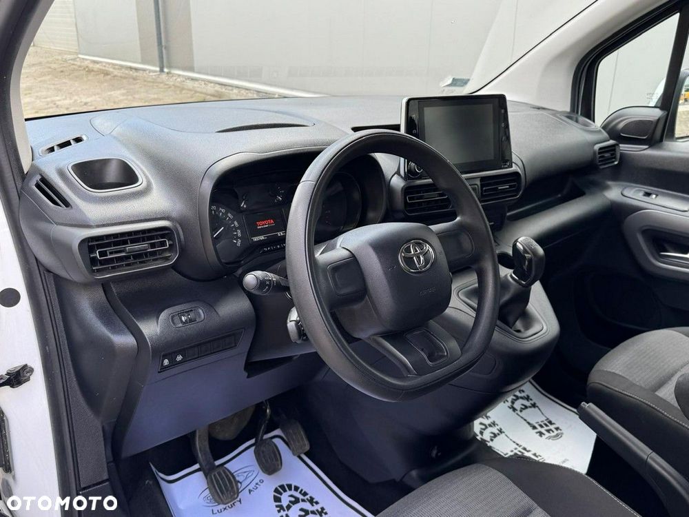 Toyota Proace City Verso - 32