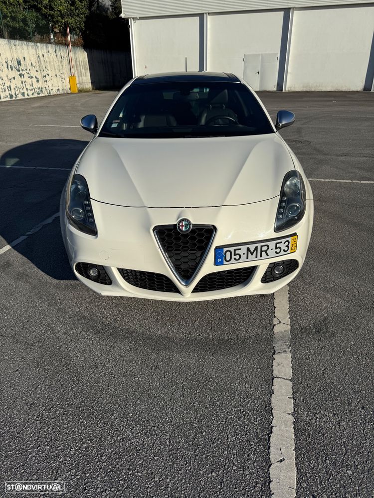 Alfa Romeo Giulietta 1.6 JTDm Distinctive - 2