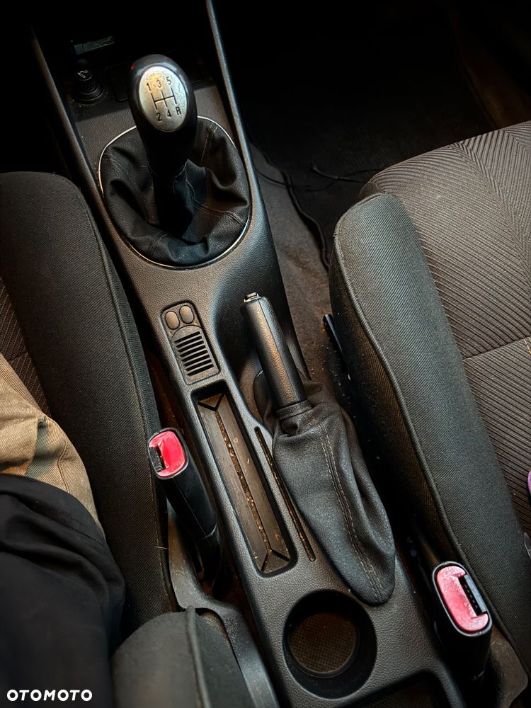 Alfa Romeo 147 1.6 Twin Spark 16V 120 - 23