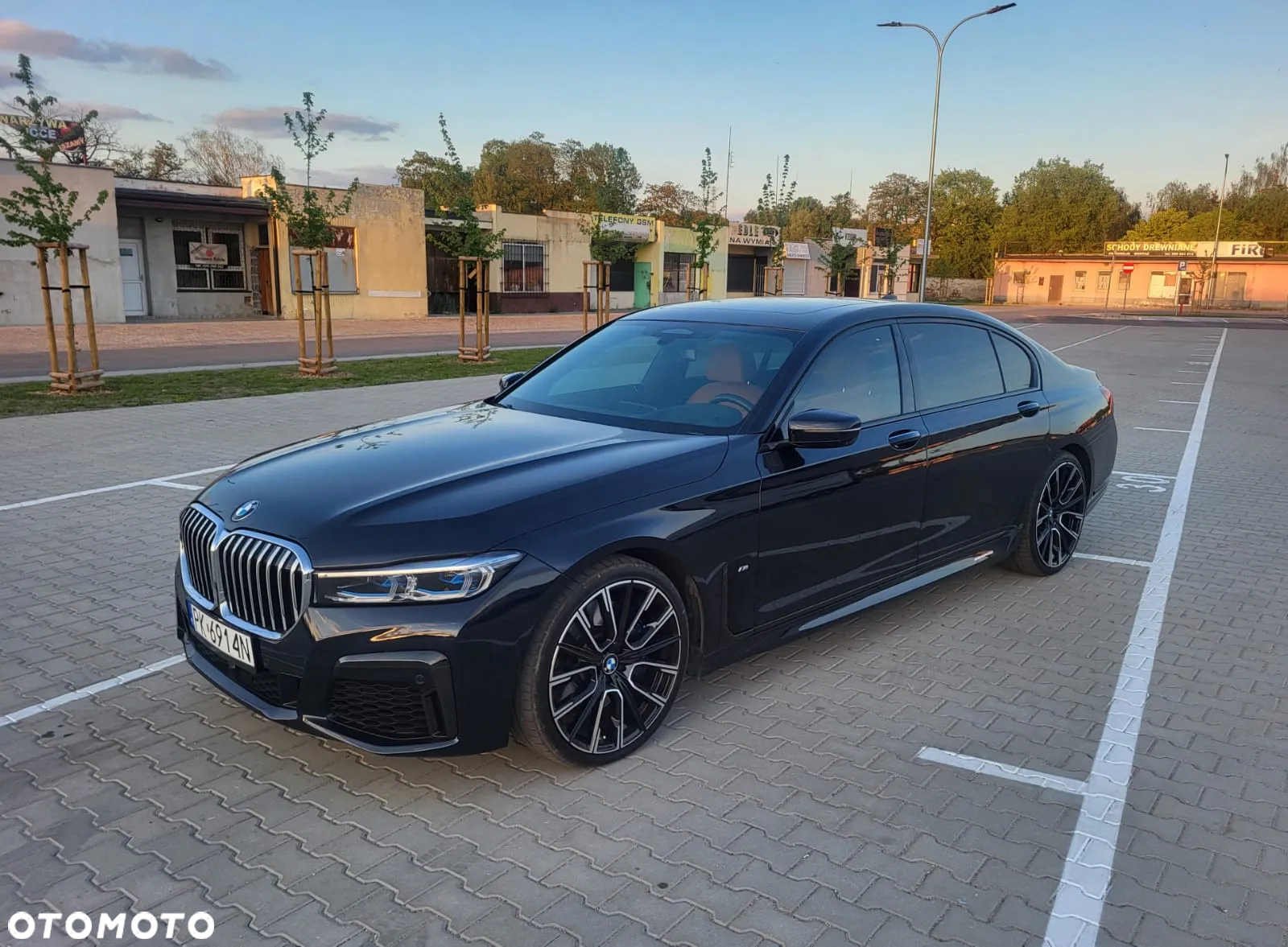 BMW Seria 7 750Li xDrive - 3